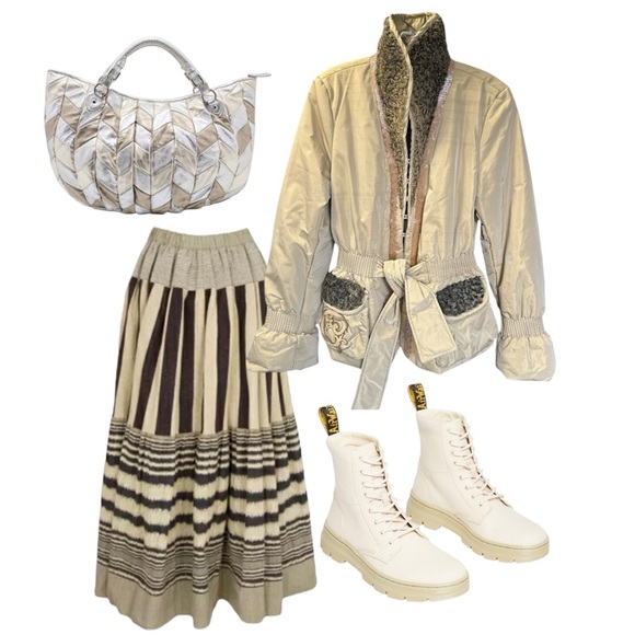 Class Roberto Cavalli Coat with Persian Wool - Picture 16 of 16